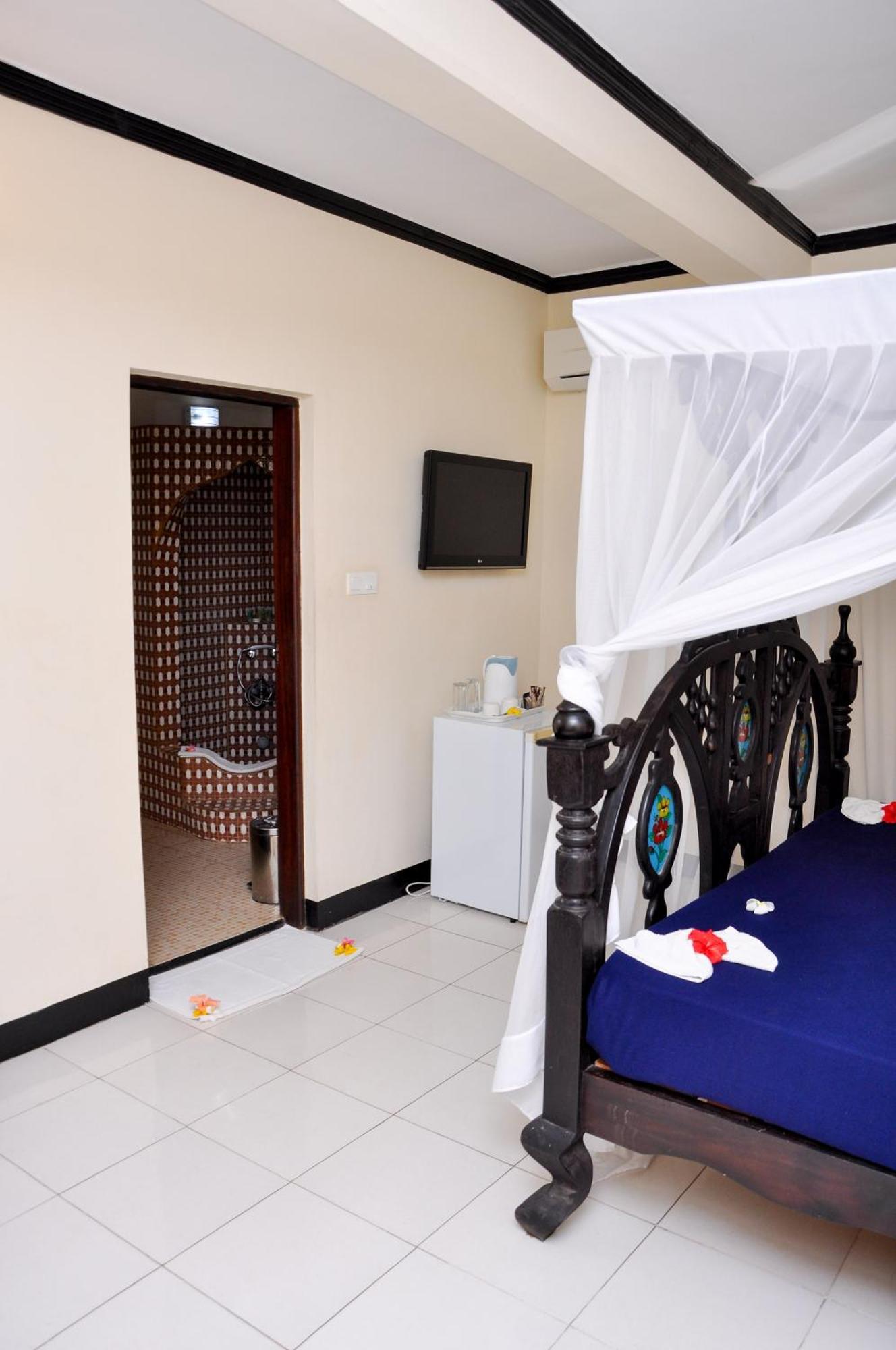 Forodhani Park Hotel Zanzibar Buitenkant foto