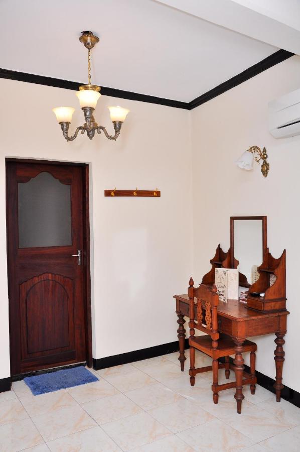 Forodhani Park Hotel Zanzibar Buitenkant foto